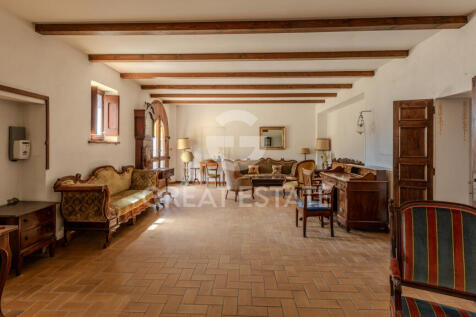 Interno