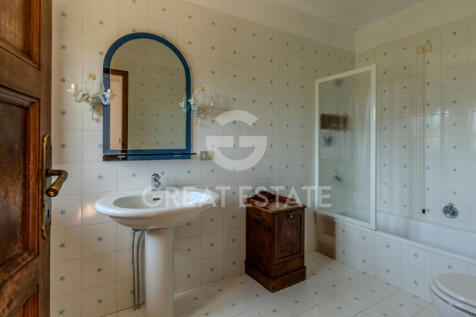 Interno