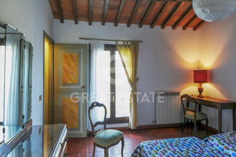 Interno