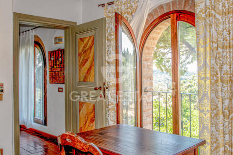 Interno