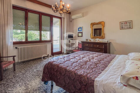 Interno