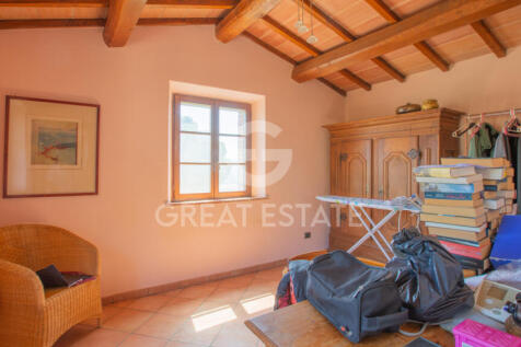 Interno