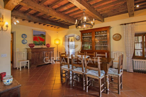 Interno