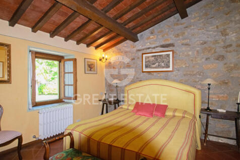 Interno