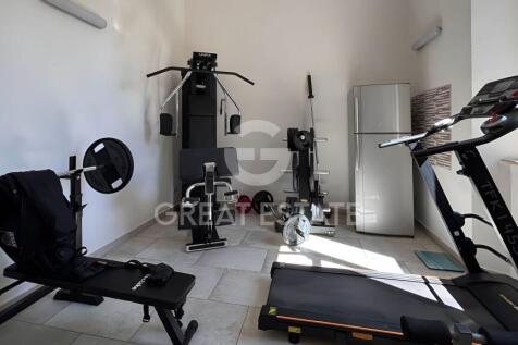 Interno