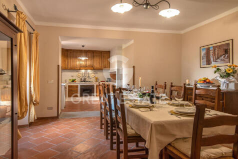 Interno