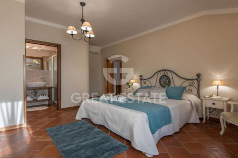 Interno