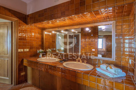 Interno