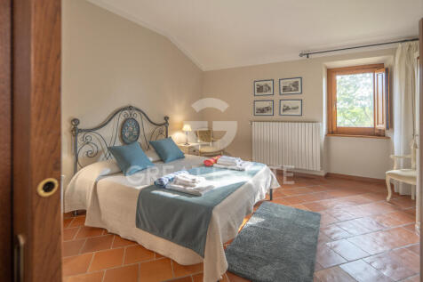 Interno