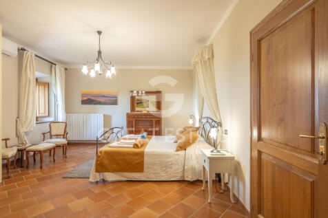 Interno