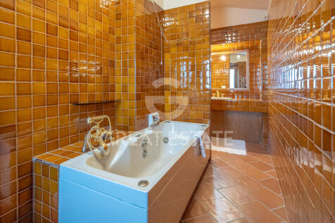 Interno