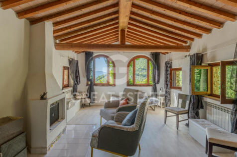 Interno