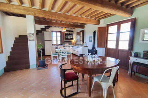 Interno