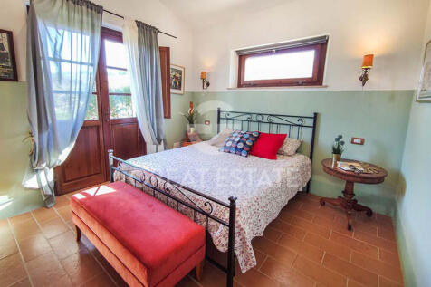 Interno