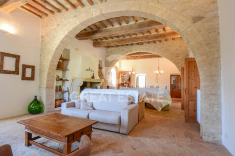 Interno