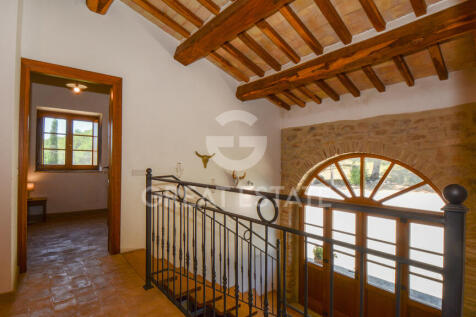 Interno
