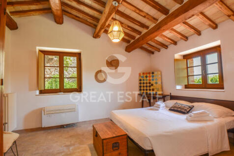 Interno