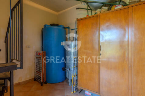 Interno
