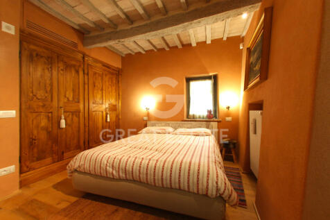 Interno