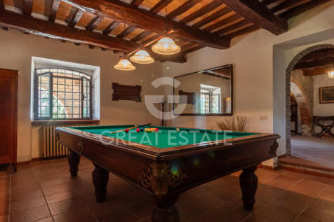 Interno