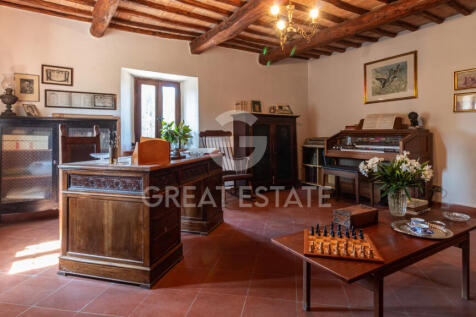 Interno