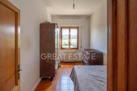 Interno