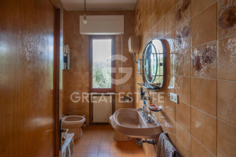 Interno
