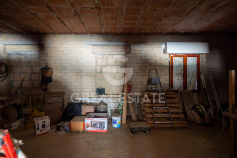 Interno
