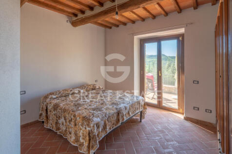 Interno
