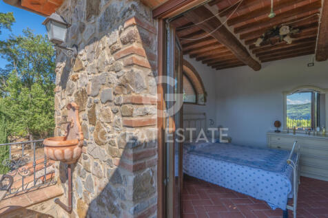 Interno