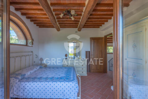 Interno