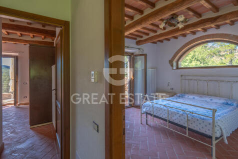 Interno