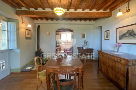 Interno