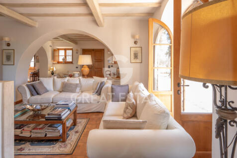 Interno
