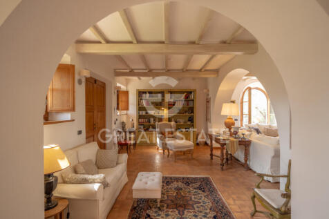 Interno