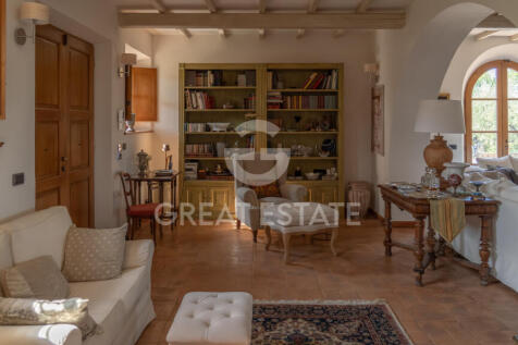 Interno