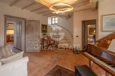 Interno