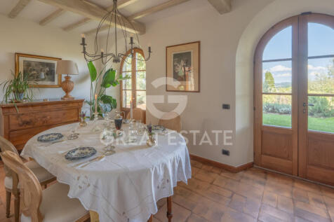 Interno