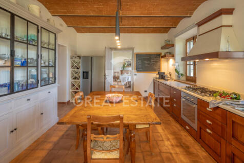 Interno