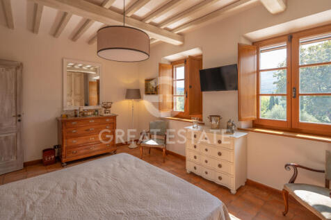 Interno