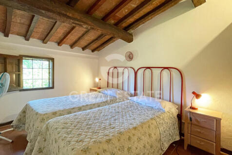Interno