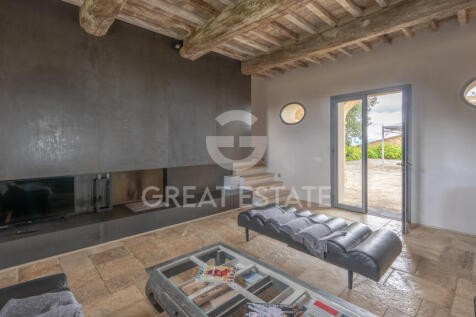 Interno