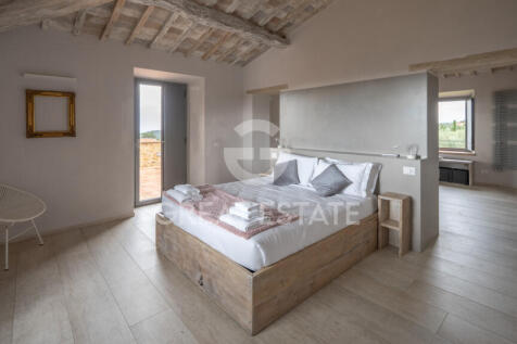 Interno