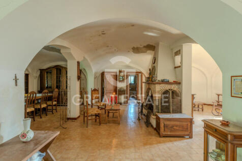 Interno