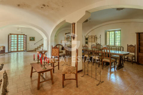 Interno