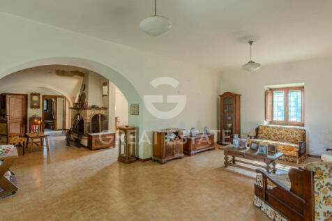 Interno