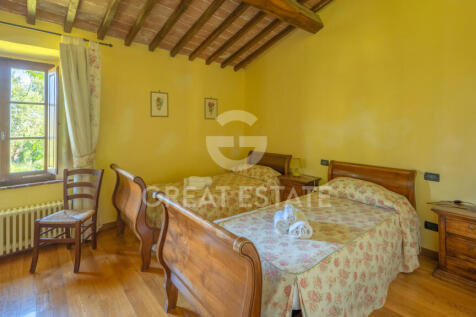 Interno