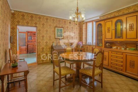 Interno