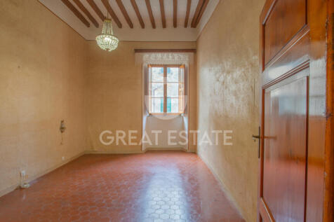 Interno
