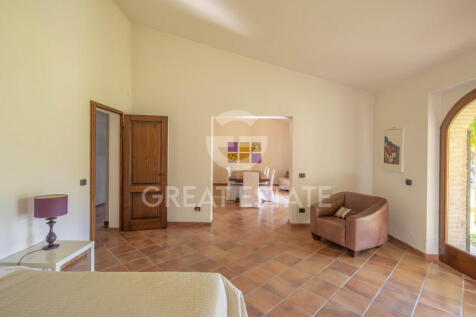 Interno